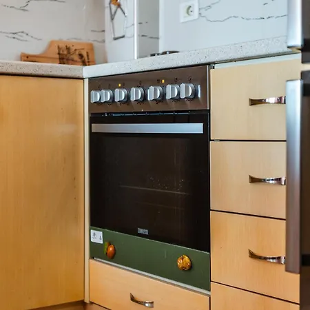 Urban Sea Escape By Pikhost * Sarandë