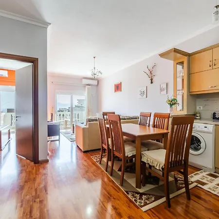 Urban Sea Escape By Pikhost Sarandë